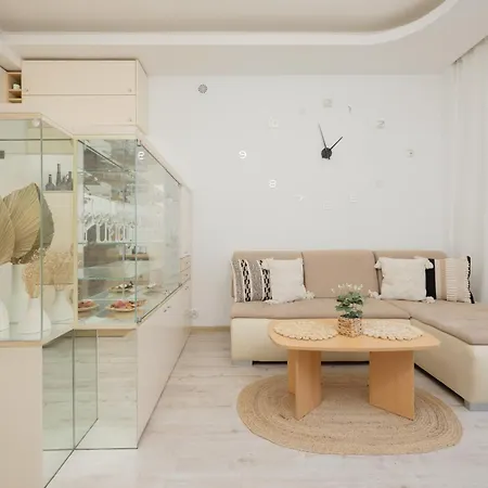 Stars Andersa By Renters * ורשה